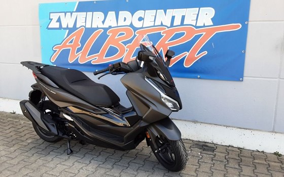 Gebrauchtmotorrad Honda Forza 350 - Bild 4