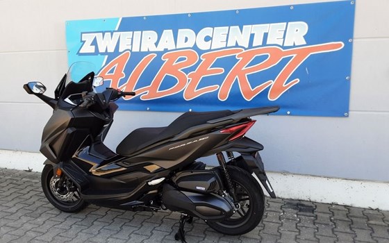 Gebrauchtmotorrad Honda Forza 350 - Bild 7