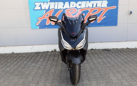 Gebrauchtmotorrad Honda Forza 350 - Bild 9