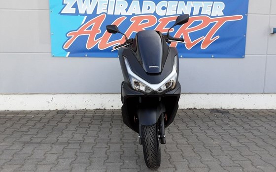 Gebrauchtmotorrad Honda PCX125 - Bild 6