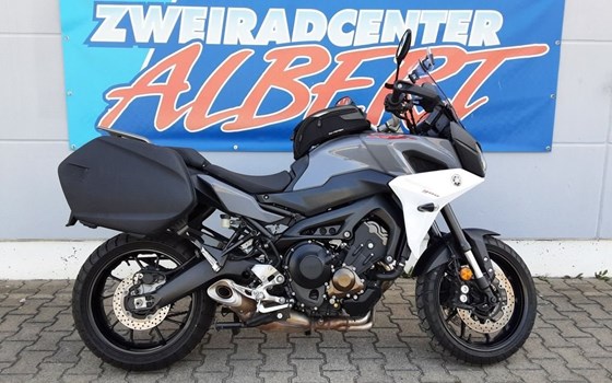 Gebrauchtmotorrad Yamaha Tracer 900 - Bild 3