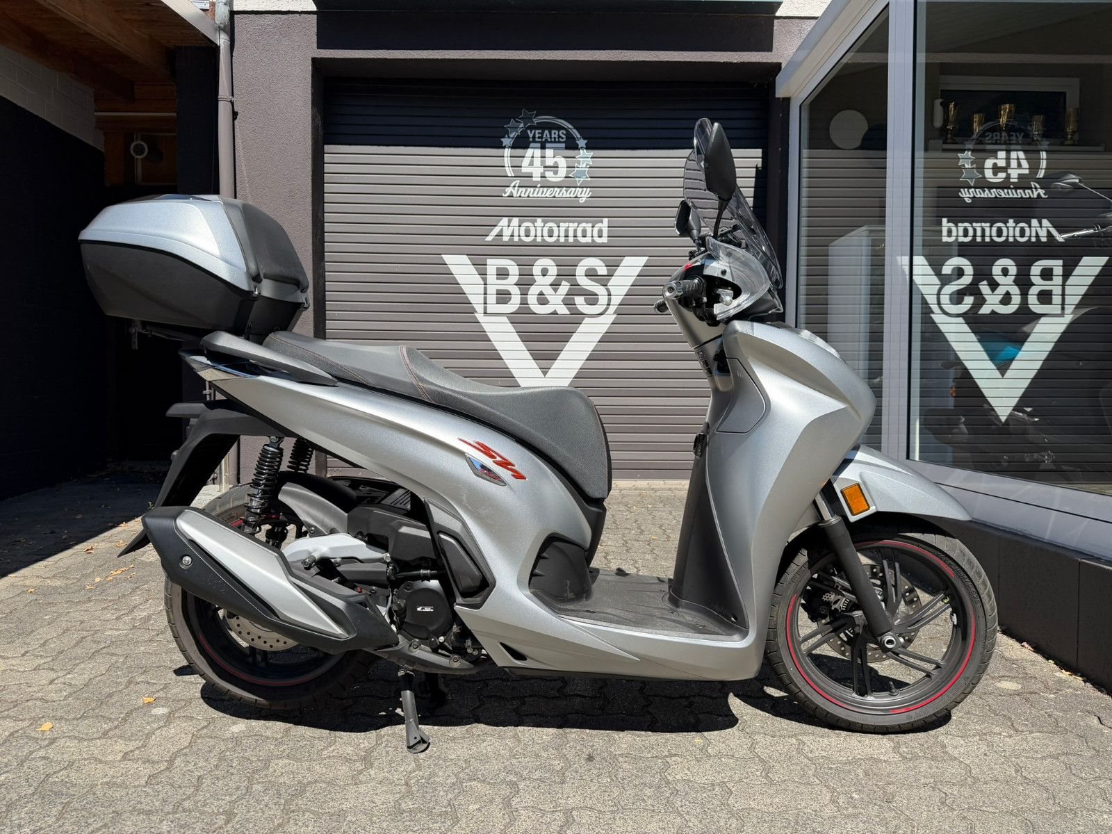 Honda SH350i
