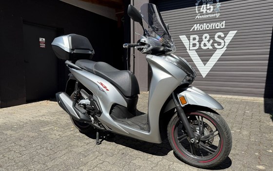Gebrauchtmotorrad Honda SH350i - Bild 2