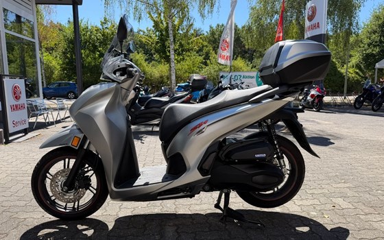 Gebrauchtmotorrad Honda SH350i - Bild 6