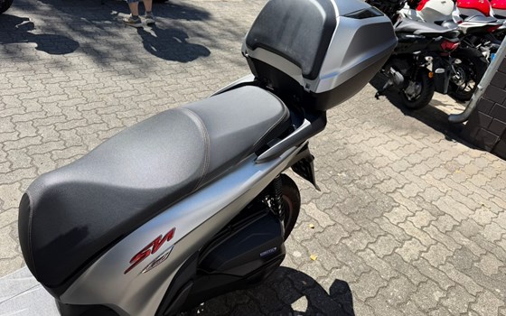 Gebrauchtmotorrad Honda SH350i - Bild 9