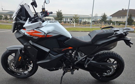 Neufahrzeug KTM 1390 Super Adventure S - Bild 6