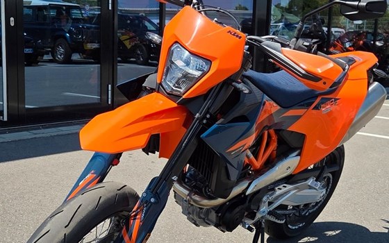 Neufahrzeug KTM 690 SMC R - Bild 2