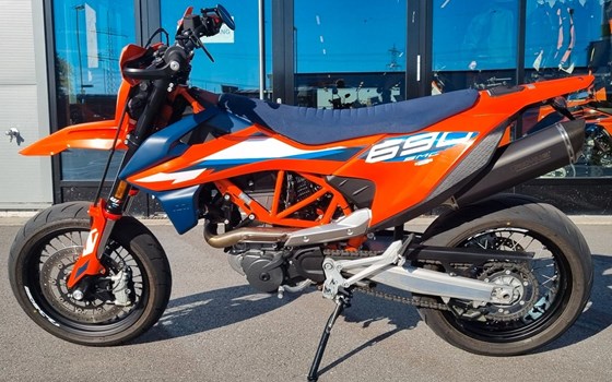 Gebrauchtmotorrad KTM 690 SMC R - Bild 2