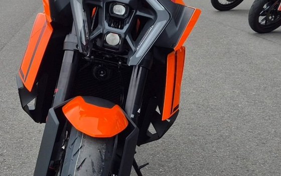 Neufahrzeug KTM 1390 Super Duke R - Bild 10