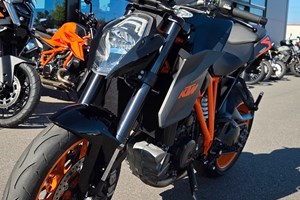 Angebot KTM 1290 Super Duke R