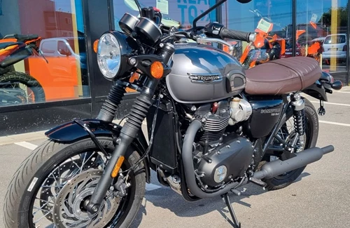 Gebrauchtmotorrad Triumph Bonneville T120 Black