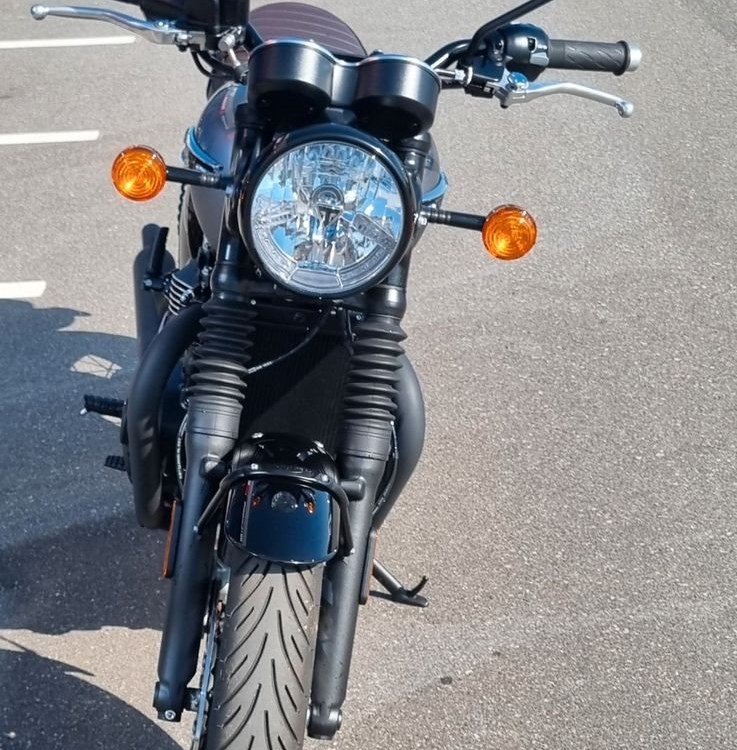 Angebot Triumph Bonneville T120 Black