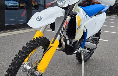 Neumotorrad Husqvarna FE 450