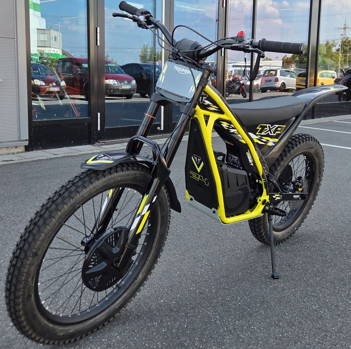 Triumph TXP-24