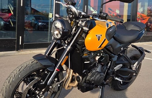 Neumotorrad Triumph Trident 660