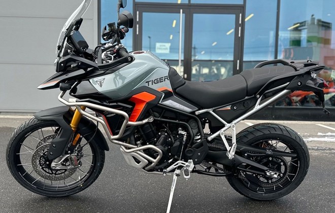 Triumph Tiger 900 Desert Edition