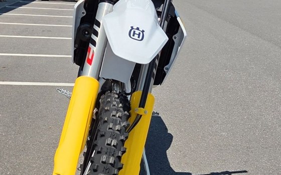 Neufahrzeug Husqvarna FE 350 - Bild 2