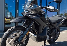 Neumotorrad CFMOTO 1000MT-X