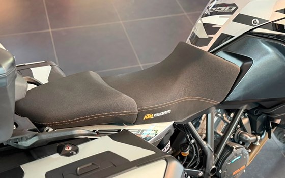 Gebrauchtmotorrad KTM 1290 Super Adventure S - Bild 12