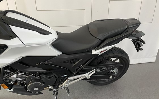 Gebrauchtmotorrad Honda NC750X - Bild 9