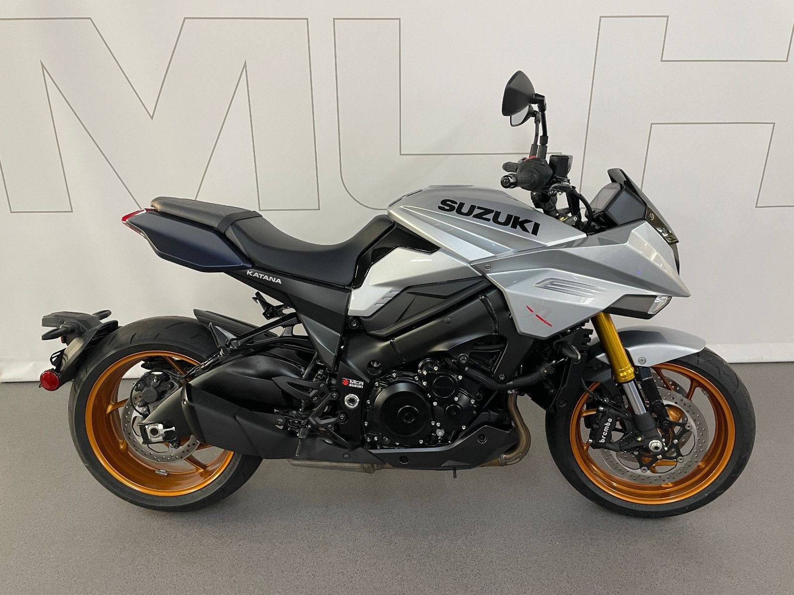 Suzuki Katana