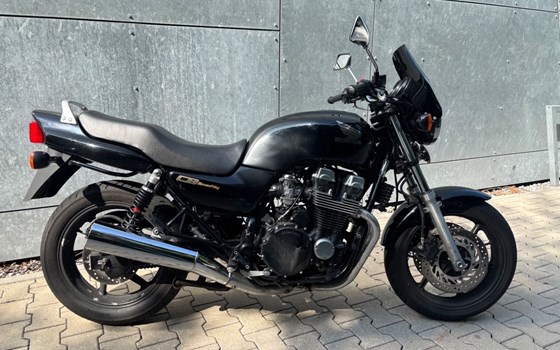 Gebrauchtmotorrad Honda CB 750 Sevenfifty - Bild 11