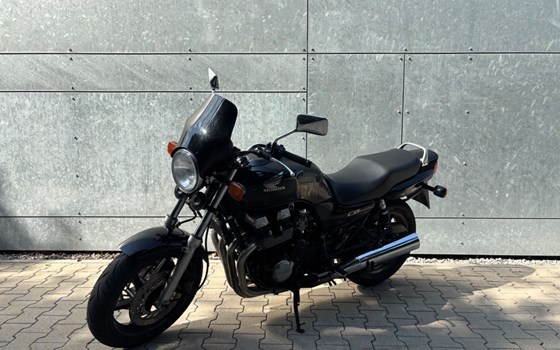 Gebrauchtmotorrad Honda CB 750 Sevenfifty - Bild 2