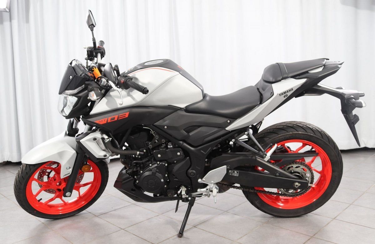 Yamaha MT-03