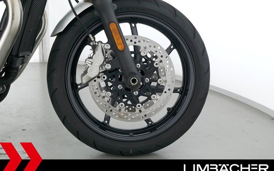 Gebrauchtmotorrad Triumph Speed Twin 1200 - Bild 14