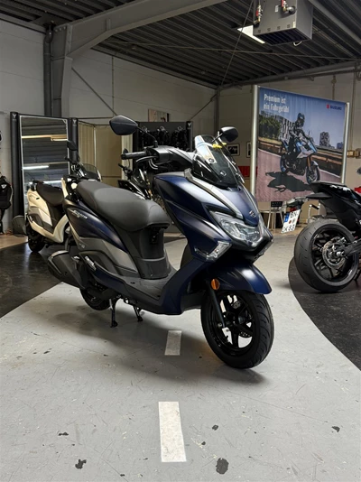 Burgman Street 125EX