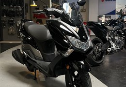 Neumotorrad Suzuki Burgman Street 125EX