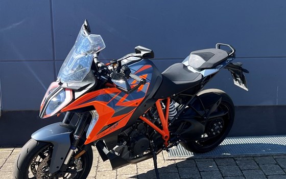 Gebrauchtmotorrad KTM 1290 Super Duke GT - Bild 4