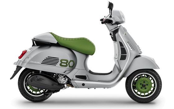 Neufahrzeug Vespa GTS 310 Edizione Ottantesimo - Bild 1