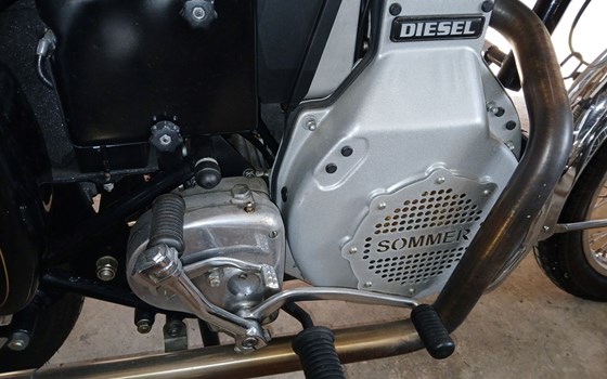 Gebrauchtmotorrad Royal Enfield Bullet 500 Classic Chrome - Bild 5