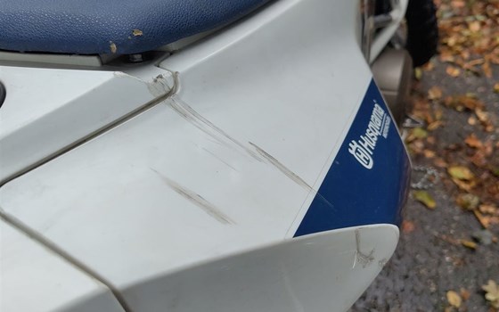 Gebrauchtmotorrad Husqvarna 701 Enduro - Bild 5