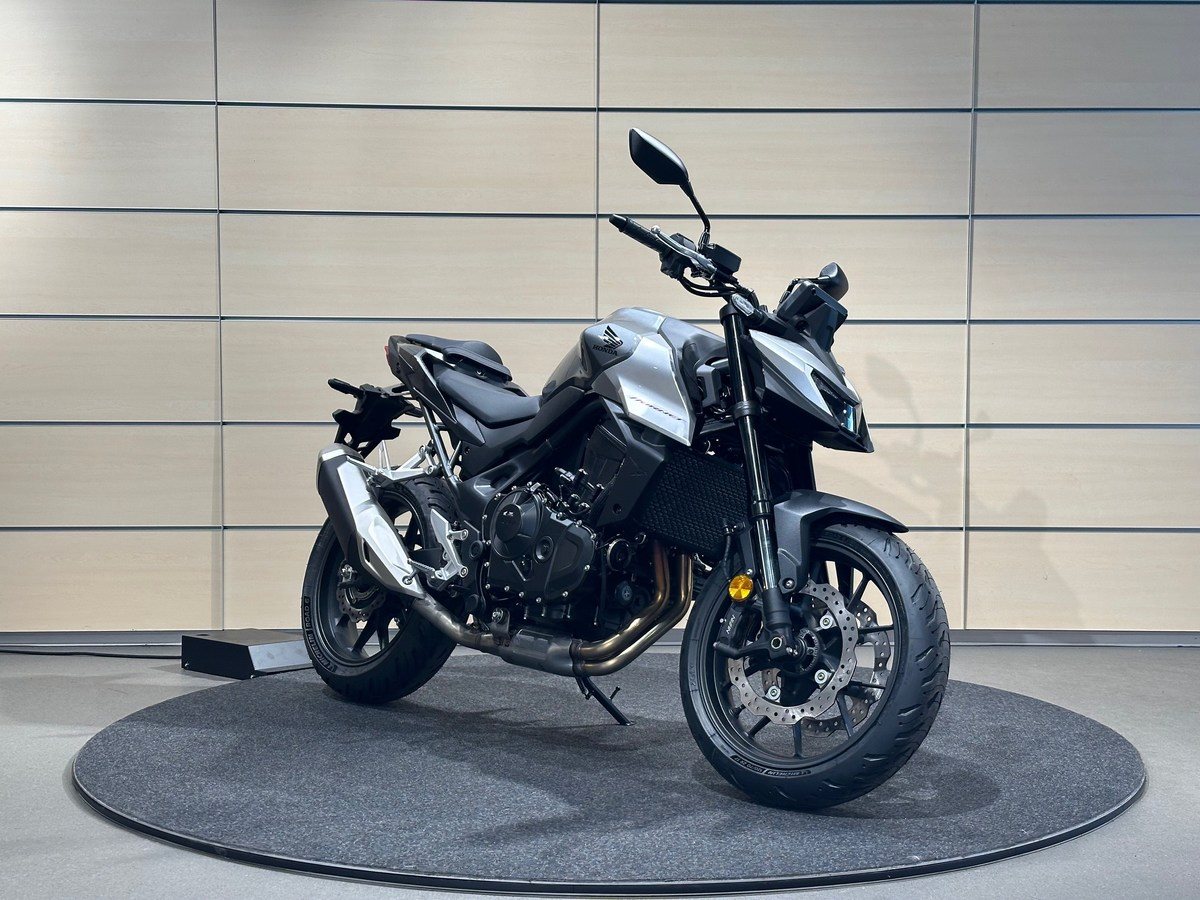 Honda CB750 Hornet