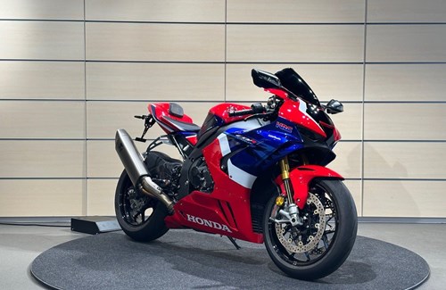 Gebrauchtmotorrad Honda CBR1000RR-R Fireblade SP