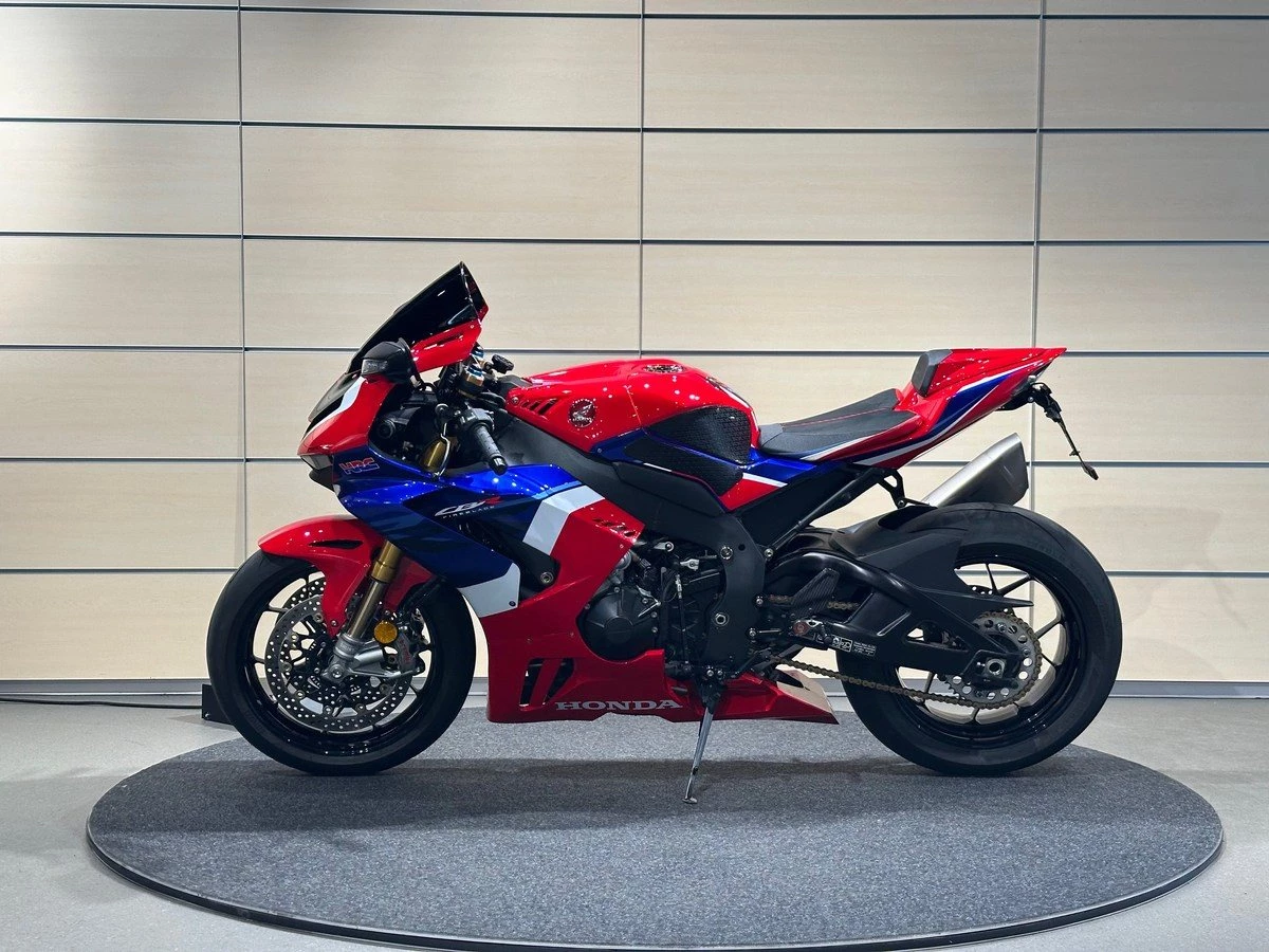 Honda CBR1000RR-R Fireblade SP