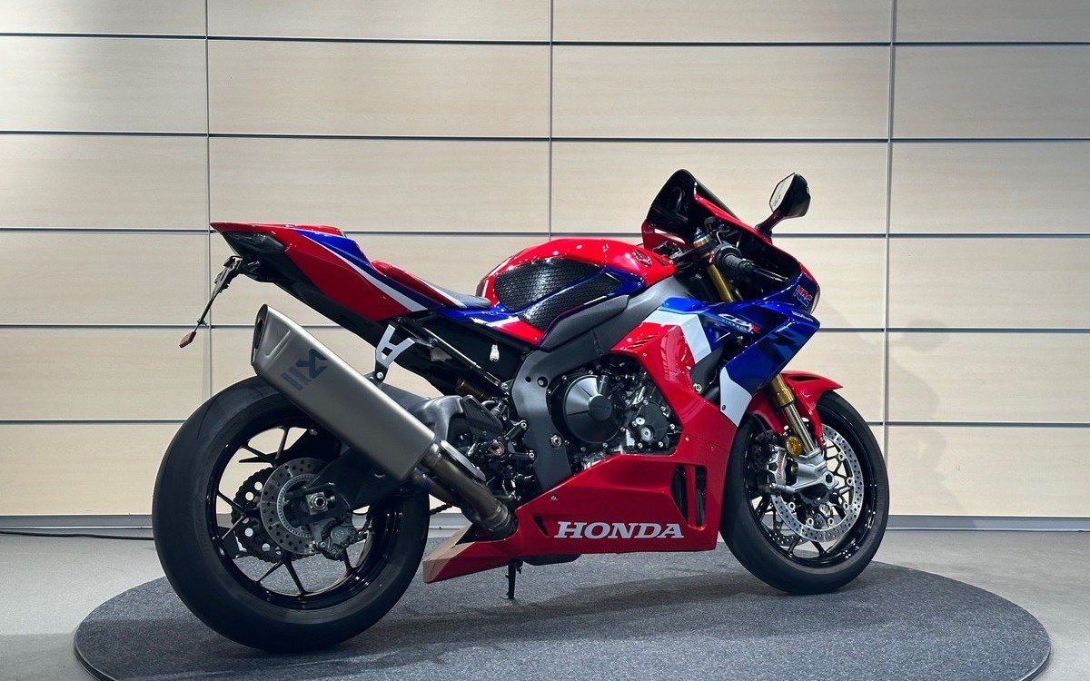 Angebot Honda CBR1000RR-R Fireblade SP
