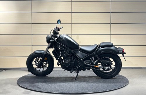 Neumotorrad Honda CMX500 Rebel