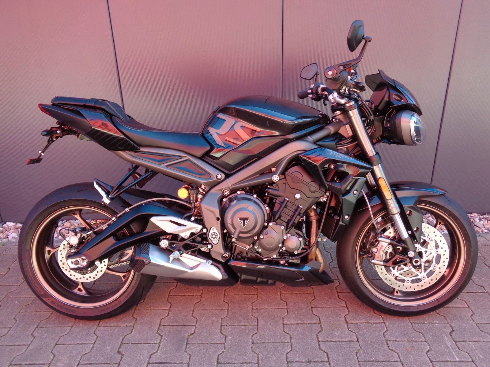 Triumph Street Triple RS