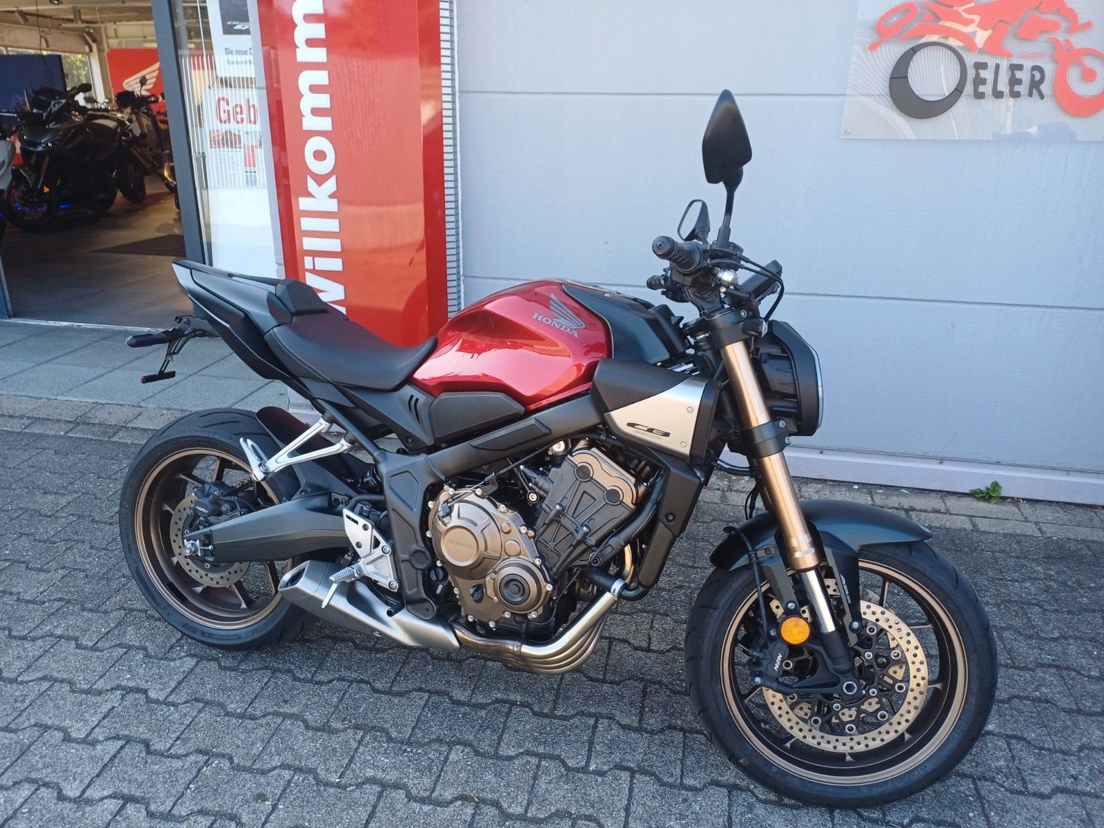 Honda CB650R