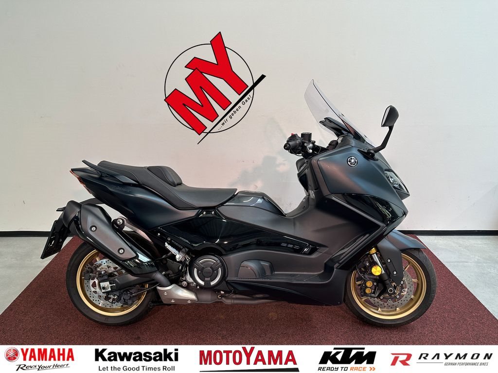 Yamaha TMAX 560 Tech Max