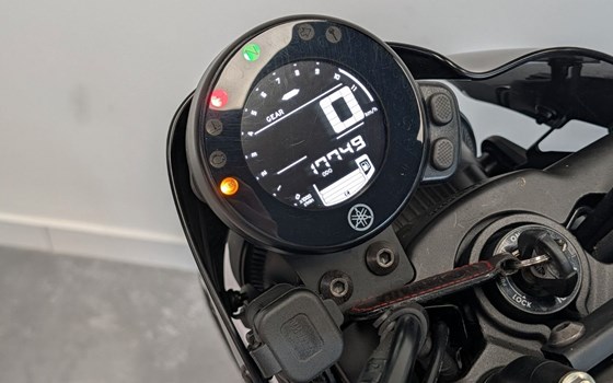 Gebrauchtmotorrad Yamaha XSR700 XTribute - Bild 8