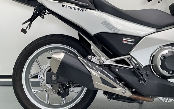 Gebrauchtmotorrad Honda Integra - Bild 2