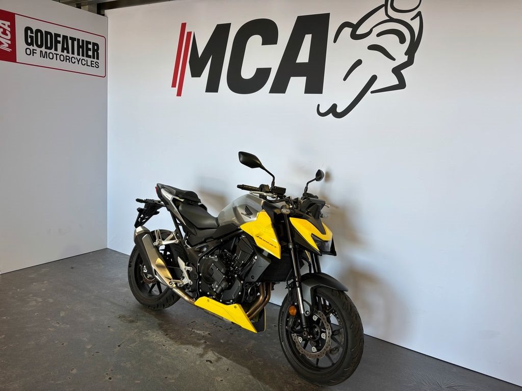 Honda CB750 Hornet E-Clutch