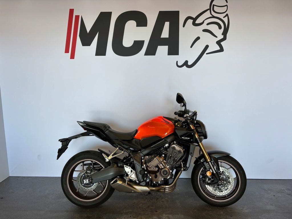Honda CB650R E-Clutch