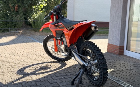 Neufahrzeug KTM 450 SX-F - Bild 8