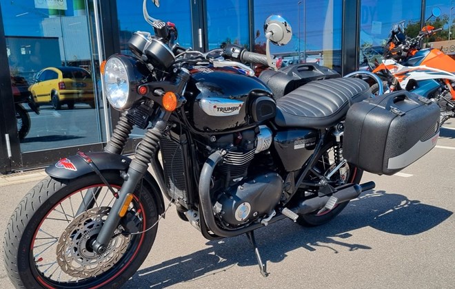 Triumph Bonneville T100