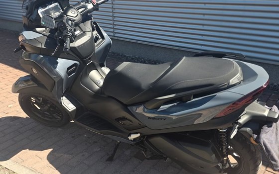 Gebrauchtmotorrad Yamaha Tricity 300 Airbag - Bild 3